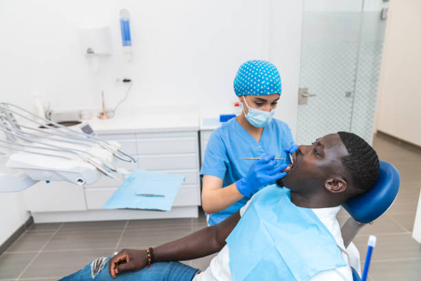 Best Emergency Dental Care for Broken or Chipped Teeth in Henry, IL
